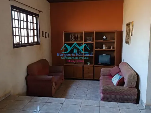 Chácara com 1500m² 3 quartos e 2 banheiros, à venda, no bairro Carafá em Votorantim