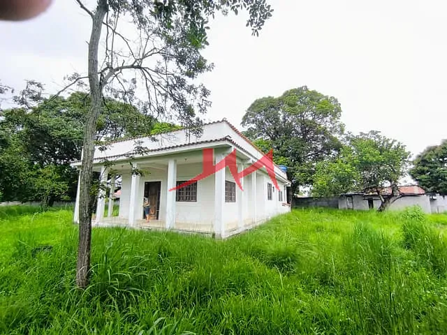 Chácara com 3000m² 3 quartos e 2 banheiros, à venda, no bairro Retiro em Itaboraí
