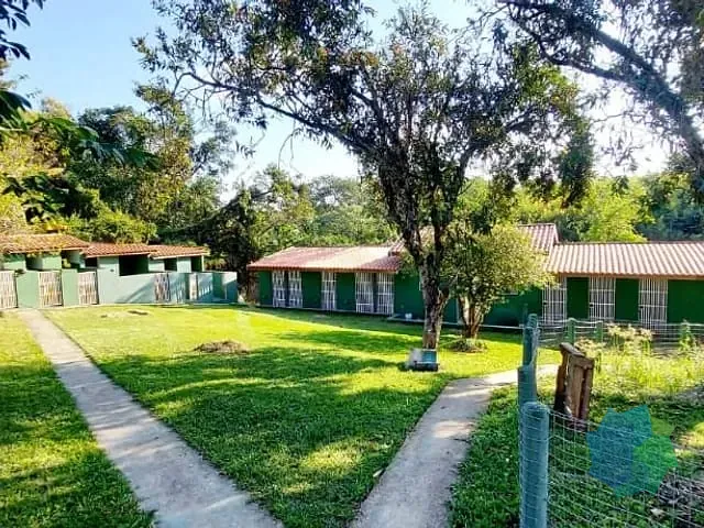Chácara com 10000m² 4 quartos e 5 banheiros, à venda, no bairro Itapecerica em Salto