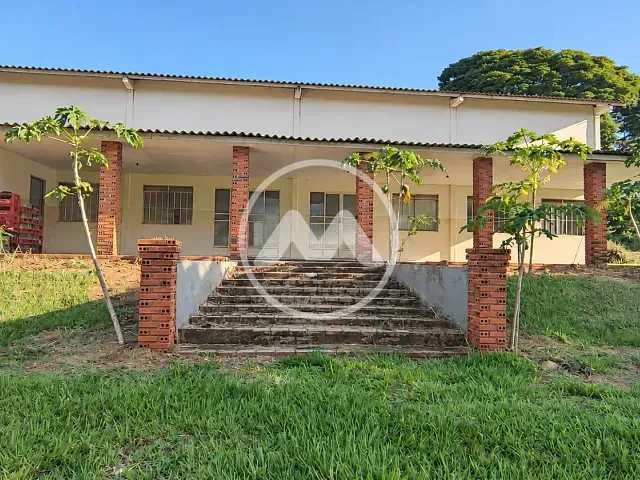 Chácara com 24200m² 2 quartos e 2 banheiros, à venda, no bairro Área Rural de Cianorte em Cianorte