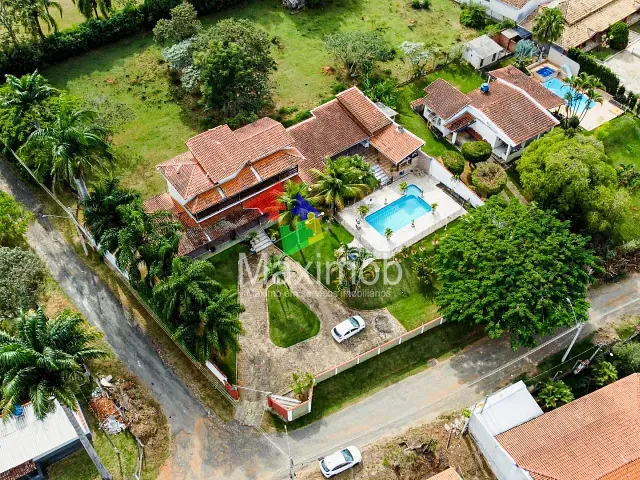 Chácara com 1200m² 3 quartos e 2 banheiros, à venda, no bairro Cubatão em Itapira