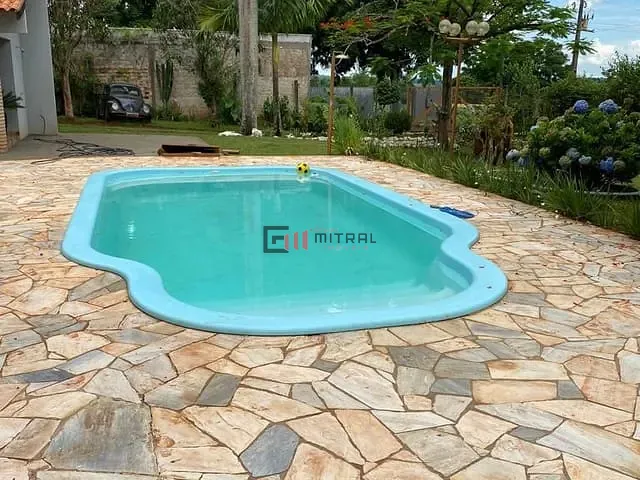 Chácara com 6000m² 3 quartos e 4 banheiros, à venda, no bairro Bairro Limoeiro em Londrina