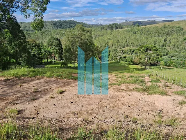 Terreno com 5016m², à venda, no bairro Conjunto Habitacional Pedro Afonso Junqueira em Poços de Caldas
