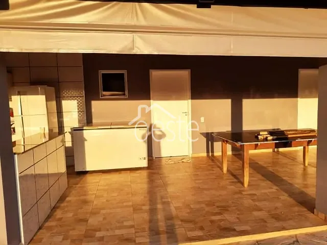 Chácara com 1000m² 2 quartos e 3 banheiros, para alugar, no bairro Vale das Cigarras em Santa Bárbara D'Oeste