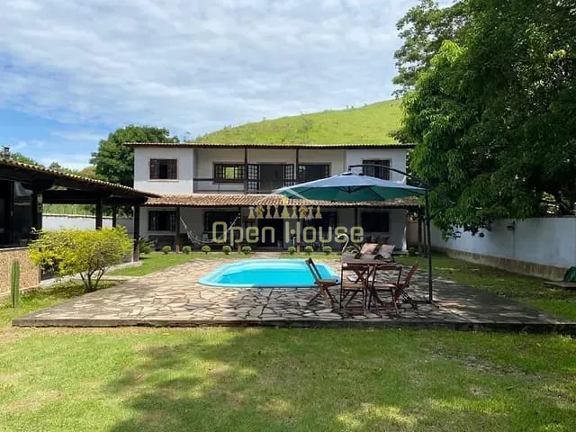 Chácara com 1000m² 7 quartos e 7 banheiros, à venda, no bairro Vale dos Pinheiros em Pinheiral