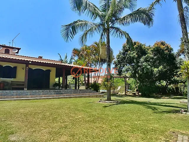 Chácara com 2550m² 3 quartos e 4 banheiros, à venda, no bairro JARDIM COSTÃO em Santa Branca