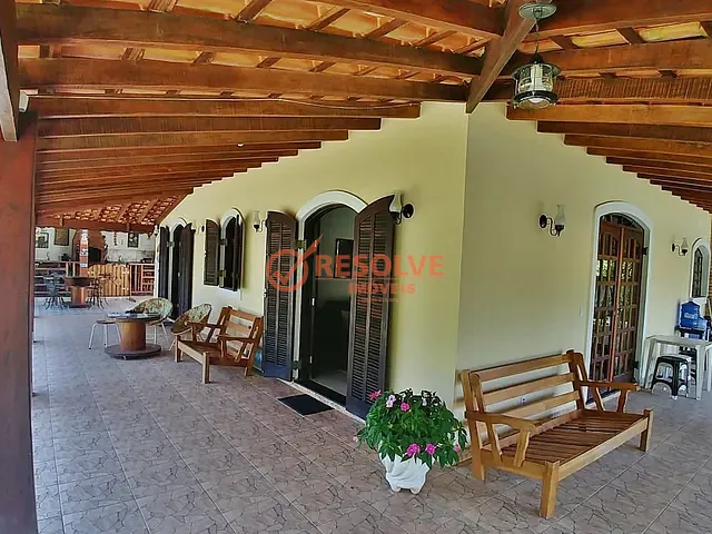 Chácara com 2550m² 3 quartos e 4 banheiros, à venda, no bairro JARDIM COSTÃO em Santa Branca