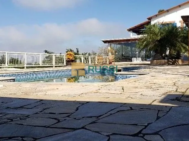 Chácara com 9700m² 3 quartos e 4 banheiros, à venda, no bairro Vila São Geraldo em São José dos Campos