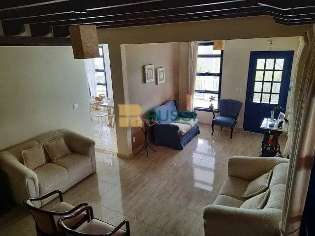 Chácara com 9700m² 3 quartos e 4 banheiros, à venda, no bairro Vila São Geraldo em São José dos Campos