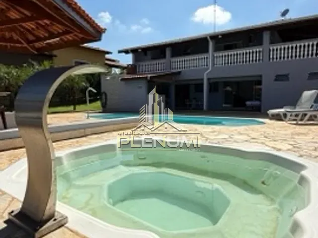 Chácara com 1049m² 2 quartos e 5 banheiros, à venda, no bairro Centro em Ipeúna
