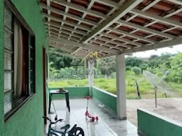 Chácara com 2882m² 2 quartos e 2 banheiros, à venda, no bairro Recreio dos Pásaros em Guaxupé