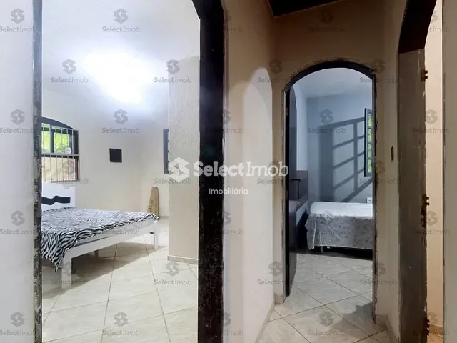 Chácara com 1563m² 3 quartos e 1 banheiro, à venda, no bairro Parque do Governador em Rio Grande da Serra