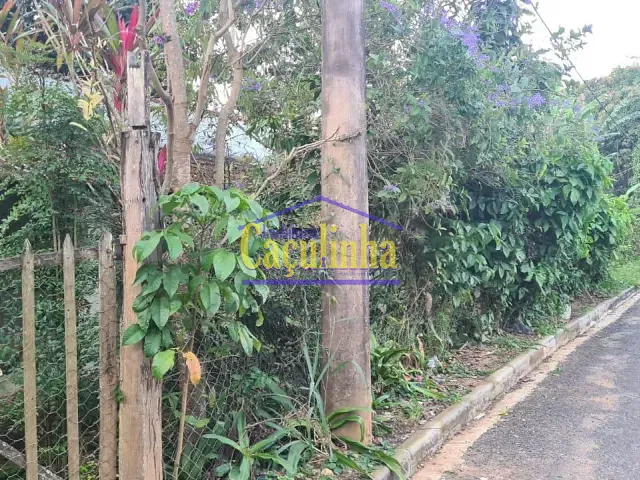 Chácara com 8500m² 2 quartos e 1 banheiro, à venda, no bairro Santana da Barra em Barra do Piraí