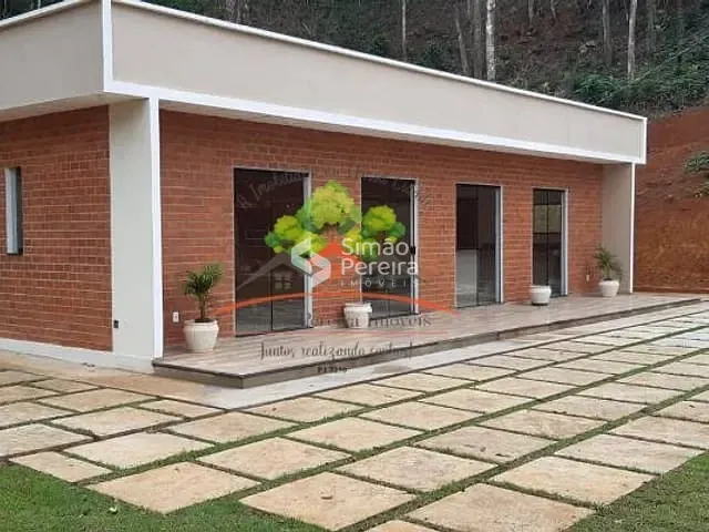 Chácara 3 quartos e 2 banheiros, à venda, no bairro Balança em Simão Pereira