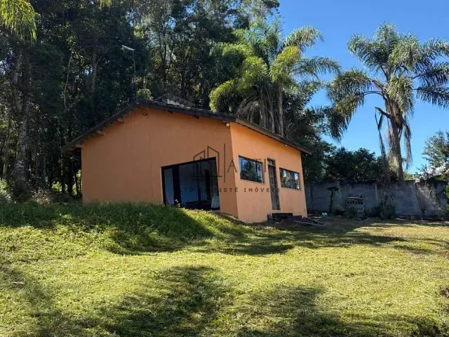 Chácara com 4000m² 2 quartos e 2 banheiros, à venda, no bairro Biritiba-Ussu em Mogi das Cruzes