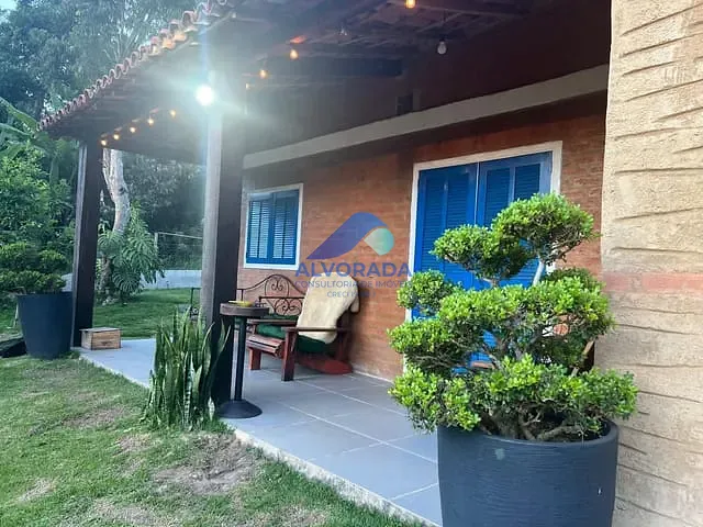 Chácara com 1000m² 2 quartos e 2 banheiros, à venda, no bairro Zona Rural em Santo Antônio do Pinhal