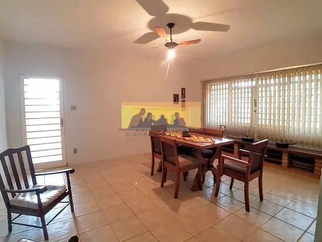 Chácara com 1800m² 4 quartos e 3 banheiros, à venda, no bairro Loteamento Chácaras Vale das Garças em Campinas