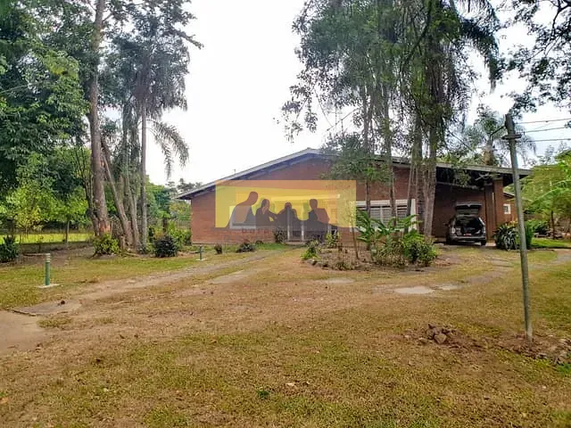 Chácara com 1800m² 4 quartos e 3 banheiros, à venda, no bairro Loteamento Chácaras Vale das Garças em Campinas