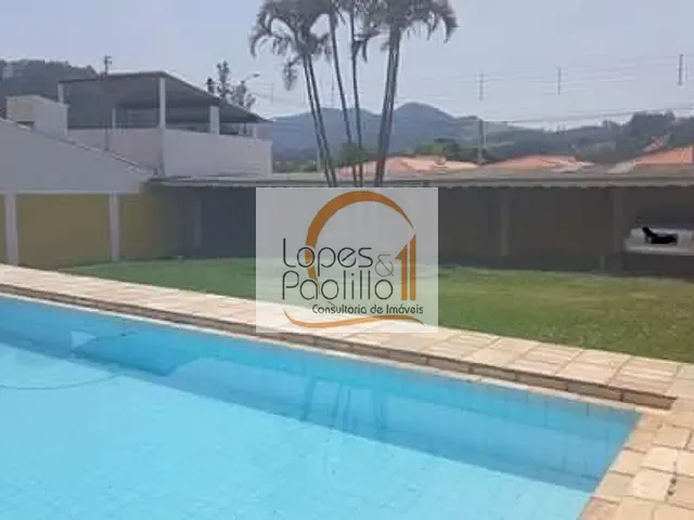 Chácara com 750m² 2 quartos e 3 banheiros, à venda, no bairro Centro em Piracaia