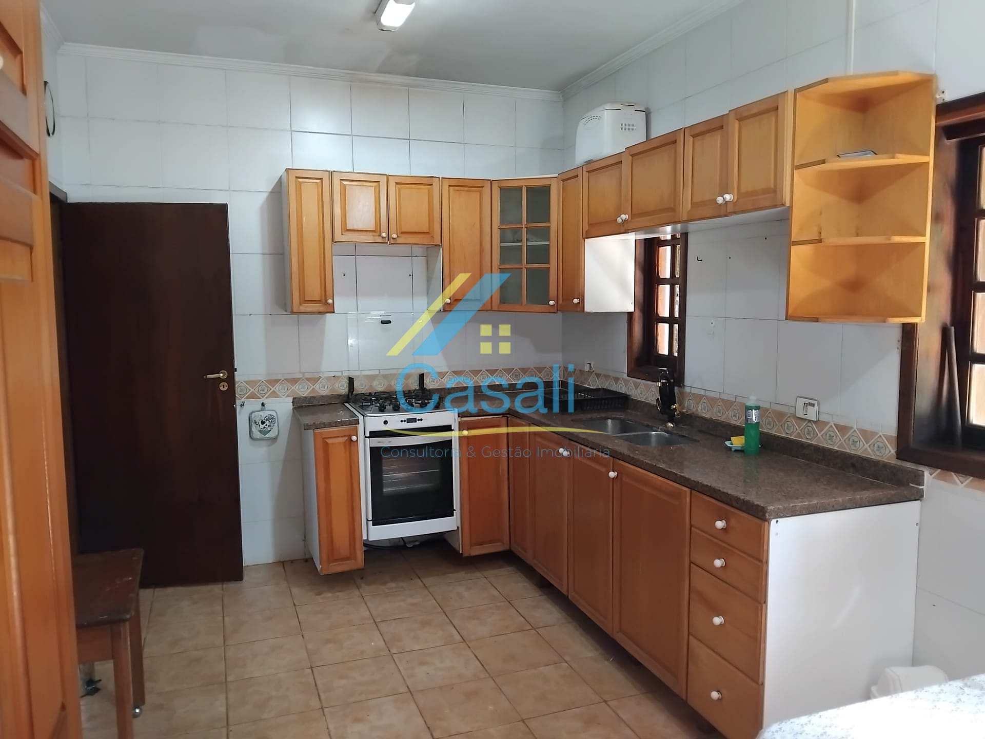 Chácara à venda e aluguel com 5 quartos, 207m² - Foto 12