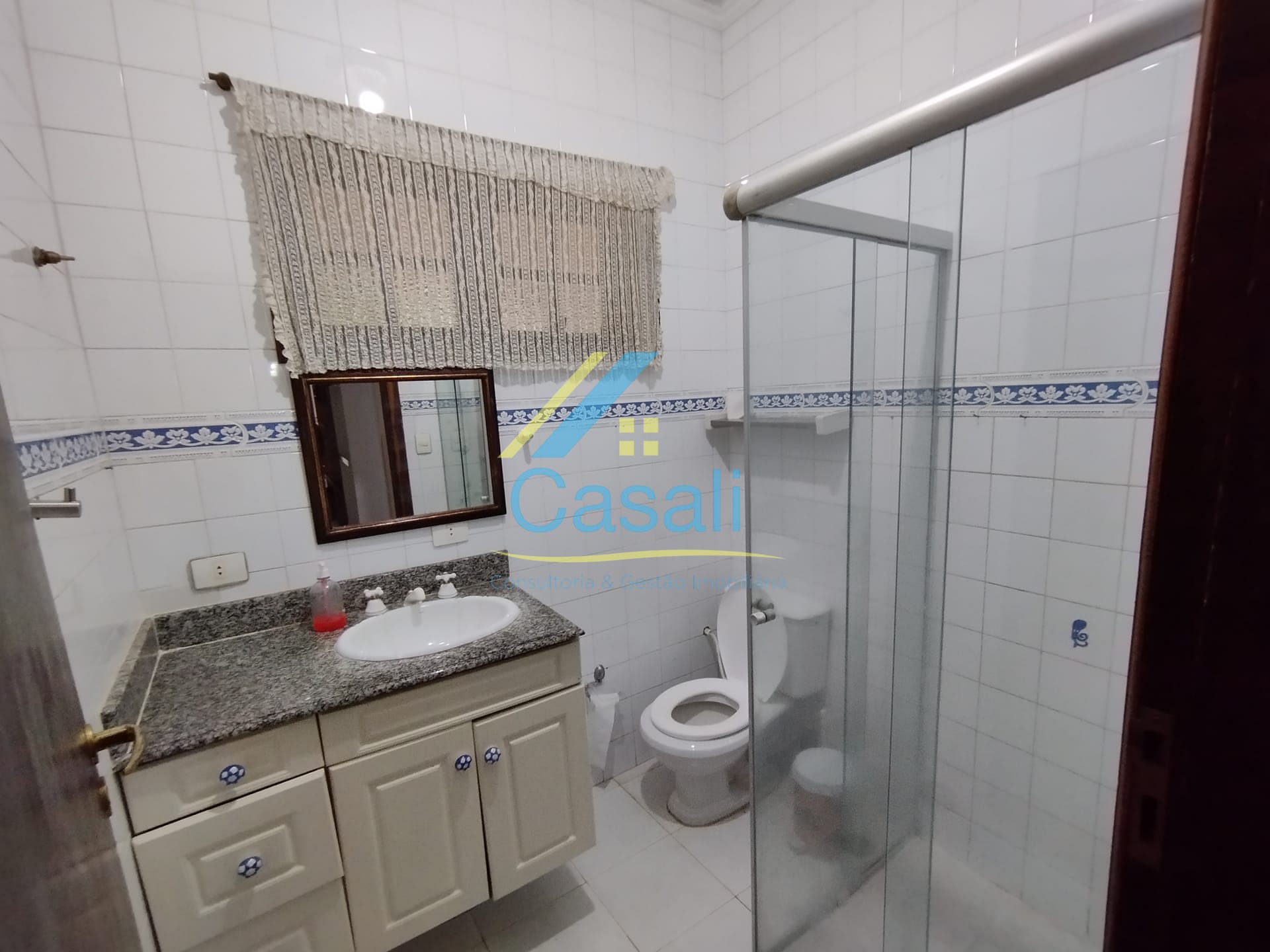 Chácara à venda e aluguel com 5 quartos, 207m² - Foto 18