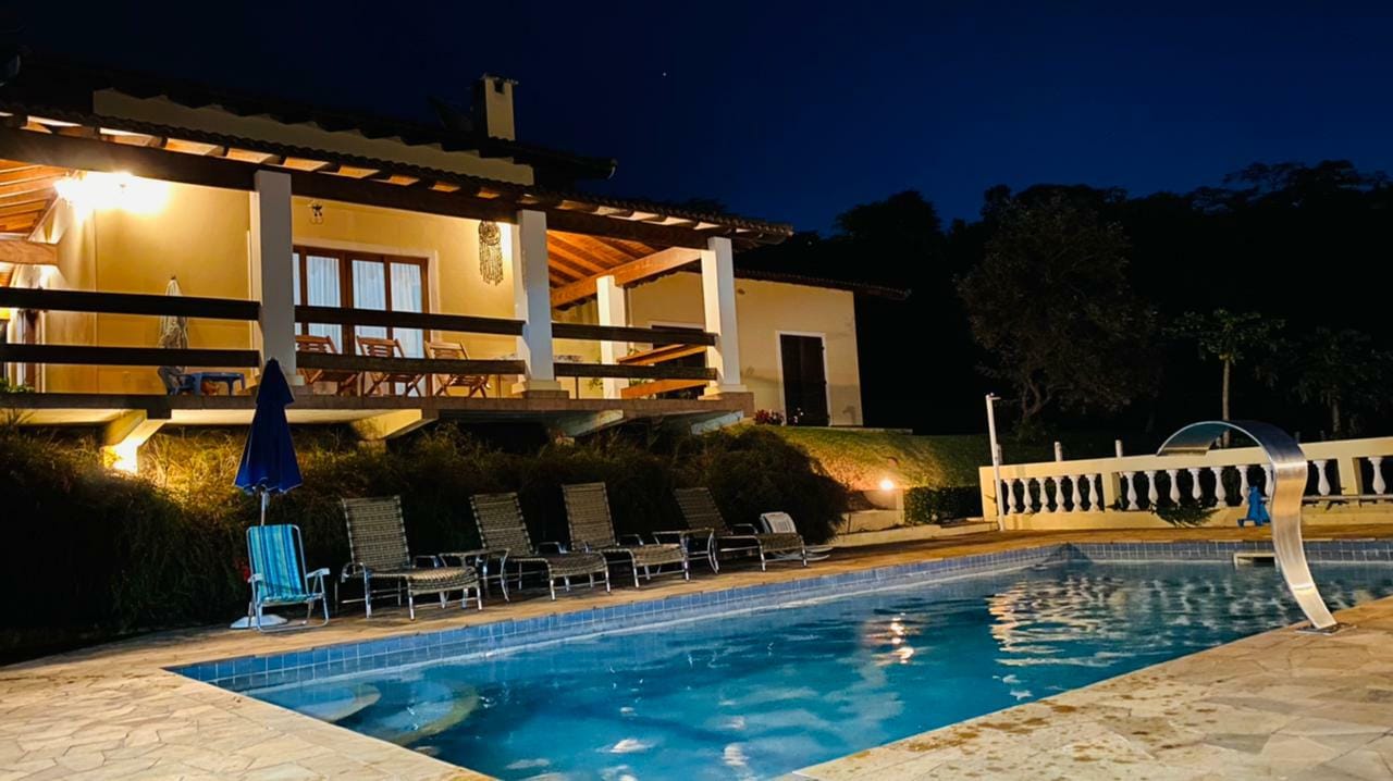 Chácara à venda 4 Quartos, 2 Suítes, Guaxanduva, Piracaia  - SP