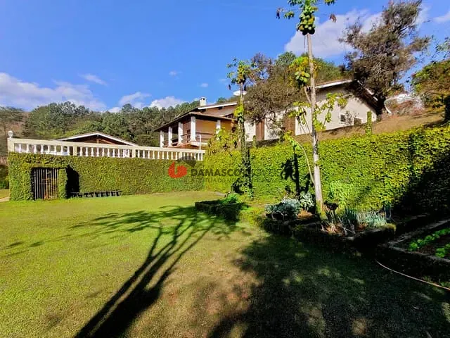 Chácara com 3916m² 4 quartos e 3 banheiros, à venda, no bairro Guaxanduva em Piracaia