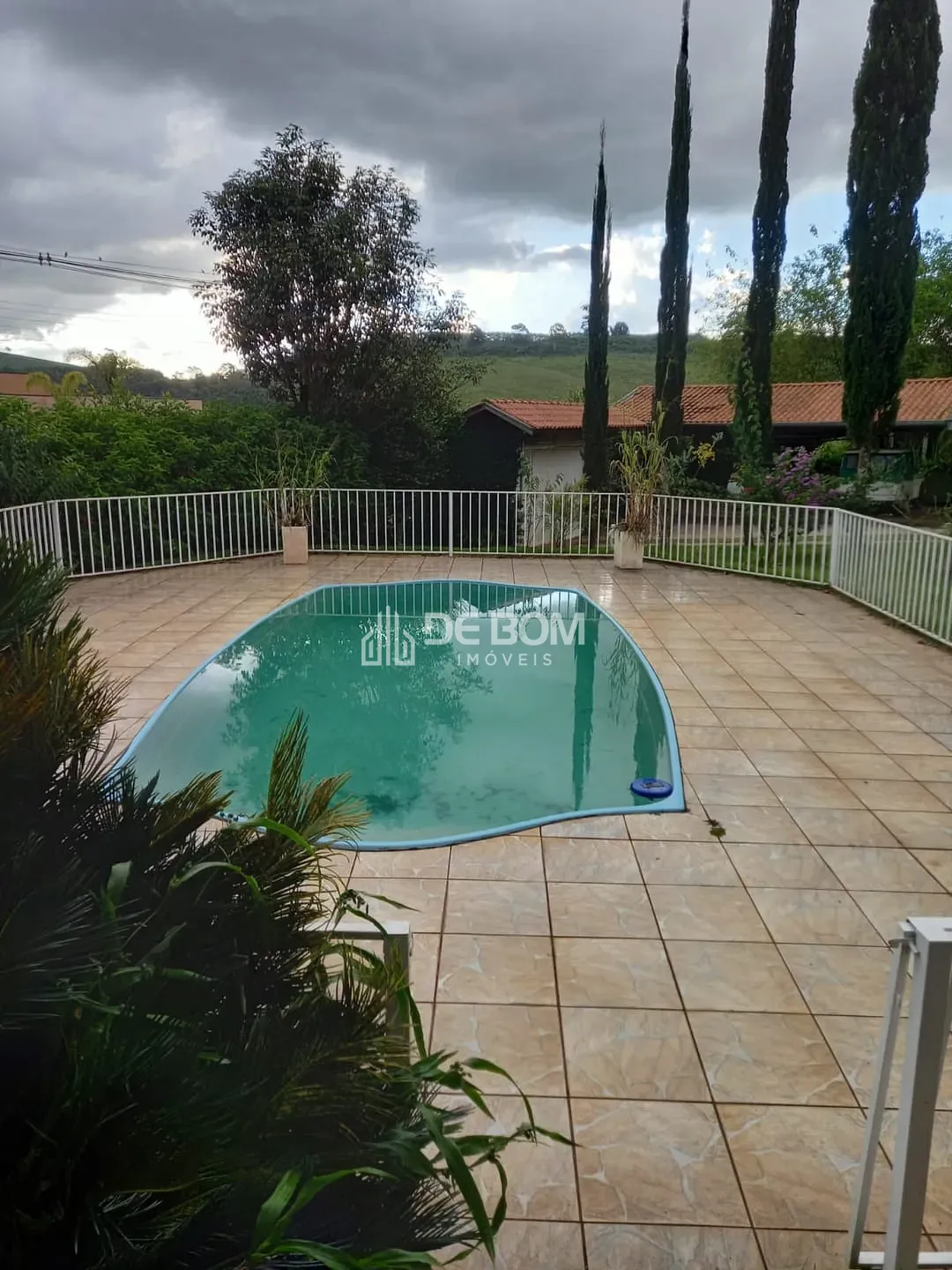 Chácara, 4 quartos, 2418 m² - Foto 9