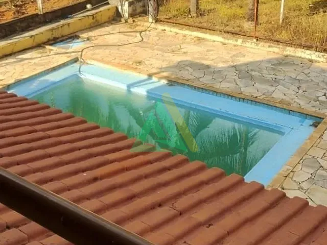 Chácara com 1012m², à venda ou para alugar, no bairro Jardim Magali em Itapira