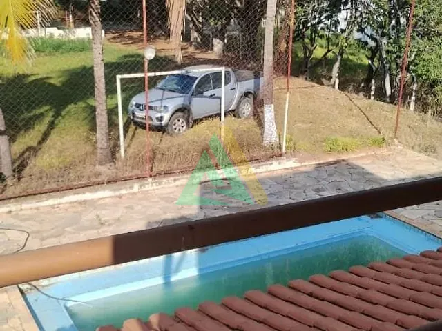 Chácara com 1012m², à venda ou para alugar, no bairro Jardim Magali em Itapira