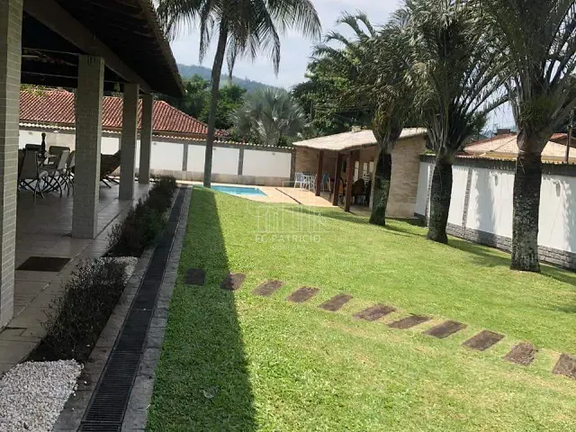 Chácara com 2474m² 7 quartos e 2 banheiros, à venda, no bairro Cantagalo em Guapimirim