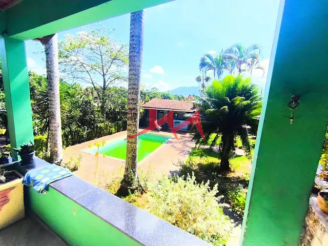 Chácara com 3956m² 3 quartos e 3 banheiros, à venda, no bairro Pinhão em Tanguá