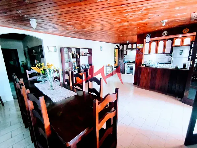 Chácara com 3956m² 3 quartos e 3 banheiros, à venda, no bairro Pinhão em Tanguá