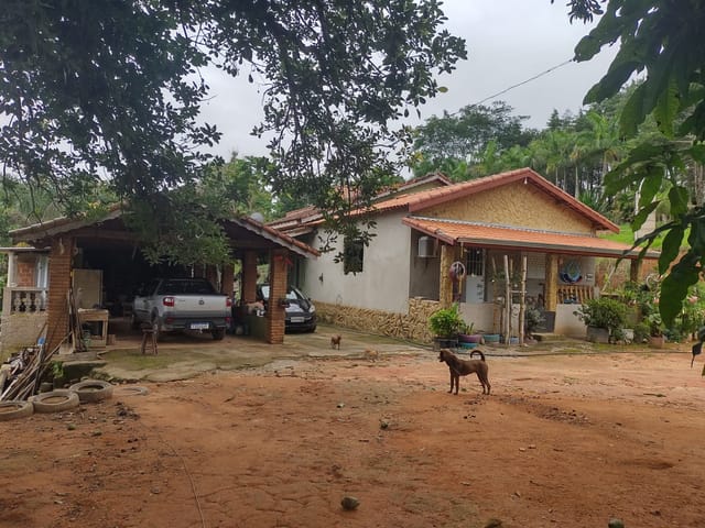 Chácara com 7500m² 3 quartos e 2 banheiros, à venda, no bairro Eleuterio em Monte Sião