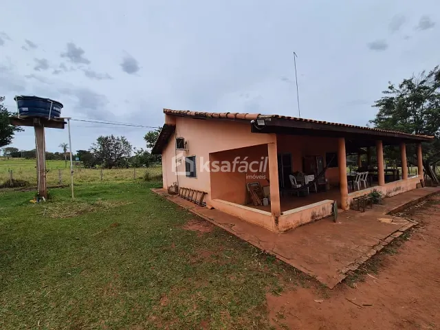 Chácara com 50760m² 4 quartos e 2 banheiros, à venda, no bairro Assoc. Sucuri em Campo Grande