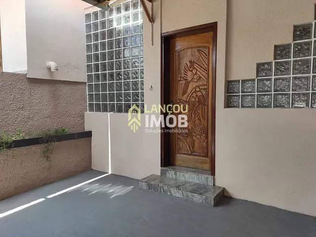 Chácara com 1066m² 4 quartos e 2 banheiros, à venda, no bairro Chácara Companheiros em Jundiaí