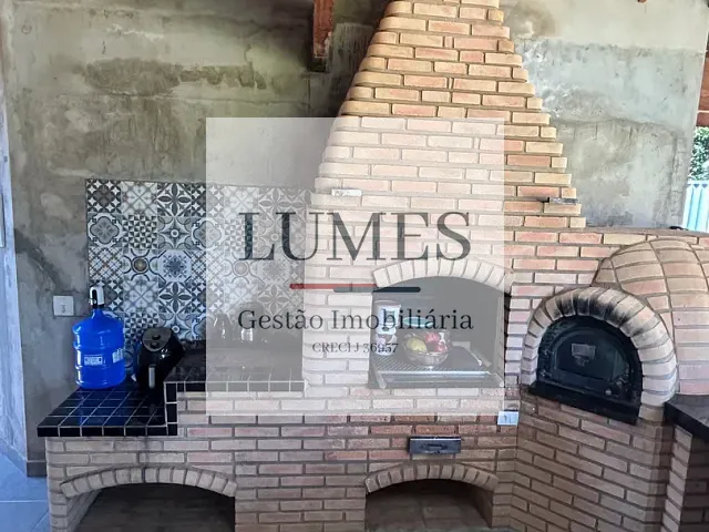 Chácara com 1050m² 4 quartos e 2 banheiros, à venda, no bairro Parque Residencial Tancredi em Americana