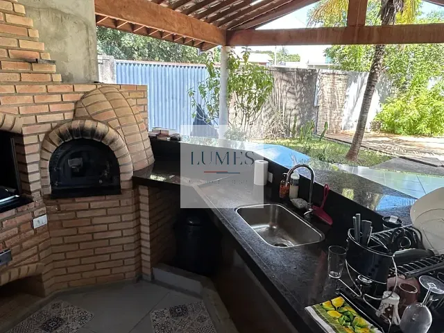 Chácara com 1050m² 4 quartos e 2 banheiros, à venda, no bairro Parque Residencial Tancredi em Americana