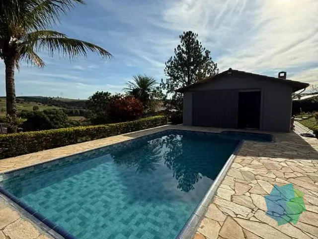 Chácara com 2480m² 3 quartos e 4 banheiros, à venda, no bairro Perímetro Urbano em Sarapuí