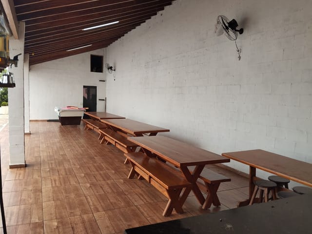 Chácara com 300m² 1 quarto e 1 banheiro, à venda, no bairro Jardim Nova Cambé em Cambé