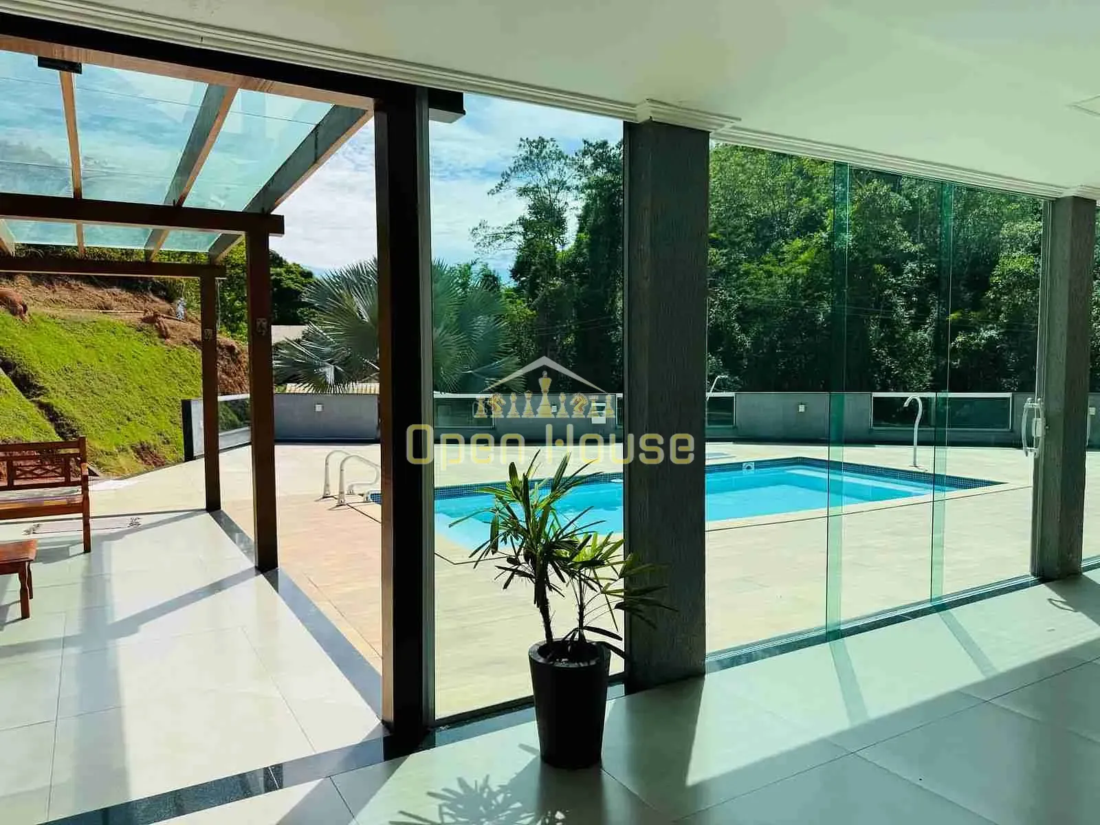 Sítio, 3 quartos, 3000 m² - Foto 1