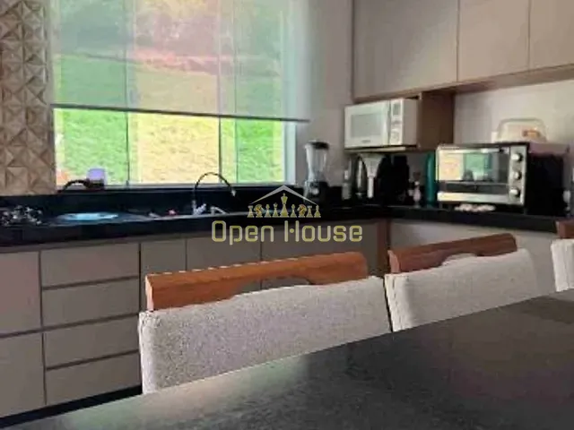 Chácara com 3000m² 3 quartos e 3 banheiros, à venda, no bairro Centro (Dorândia) em Barra do Piraí