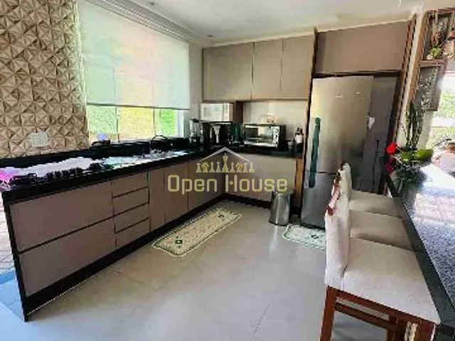 Chácara com 3000m² 3 quartos e 3 banheiros, à venda, no bairro Centro (Dorândia) em Barra do Piraí