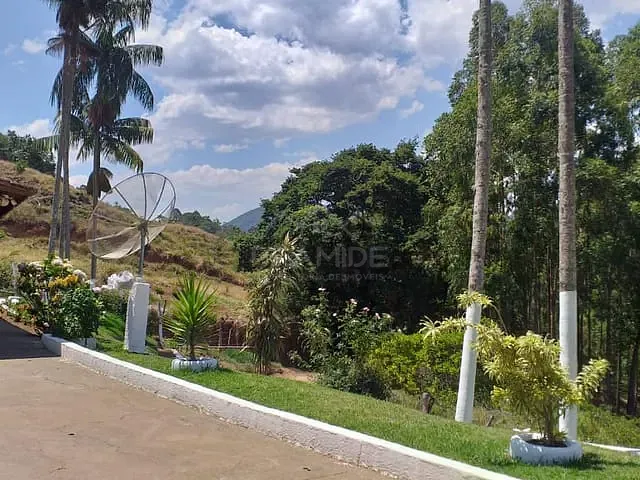 Chácara com 12000m² 3 quartos e 2 banheiros, à venda, no bairro LARANJEIRA DE CALDAS em CALDAS