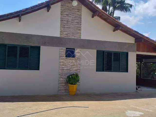 Chácara com 12000m² 3 quartos e 2 banheiros, à venda, no bairro LARANJEIRA DE CALDAS em CALDAS
