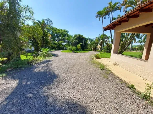 Sítio com 21000m² 3 quartos e 4 banheiros, à venda, no bairro Chácara São José em Jaguariúna