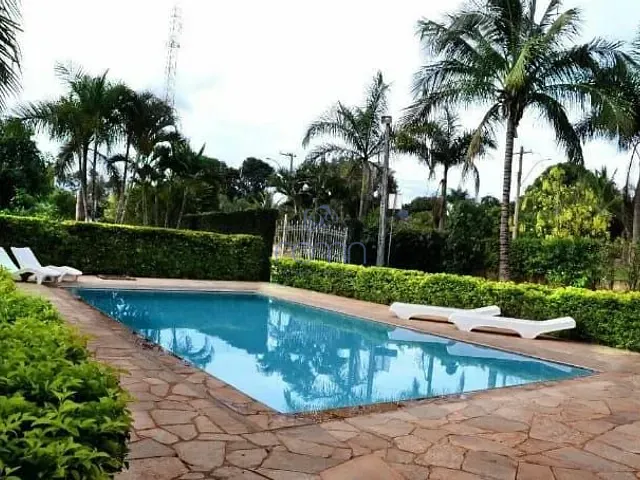 Chácara com 290m² 3 quartos e 4 banheiros, à venda, no bairro Condominio Vertente do Sul em Bady Bassitt