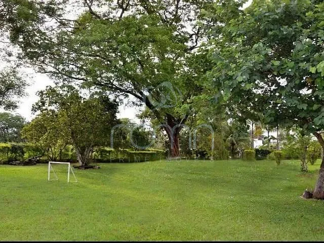 Chácara com 290m² 3 quartos e 4 banheiros, à venda, no bairro Condominio Vertente do Sul em Bady Bassitt