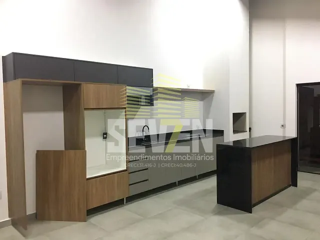 Chácara com 250m², à venda, no bairro Vale do Igapó em Bauru