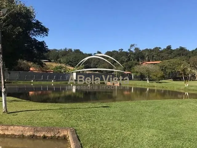 Chácara com 7500m² 1 quarto e 1 banheiro, à venda, no bairro VIÇOSO em Araçariguama